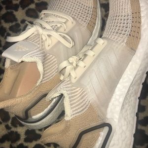 Adidas UltraBOOST 19 running Shoes